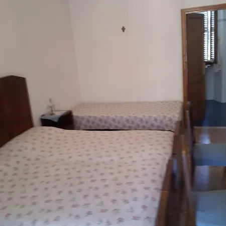 Nelle Mura Del Castello * Schifanoia (Terni)