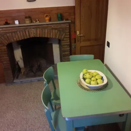 Appartamento Nelle Mura Del Castello *